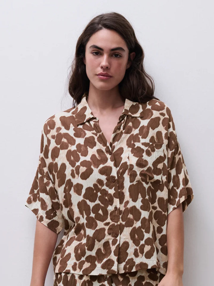 Femilet - Layla Short Sleeved Top Persian Leopard