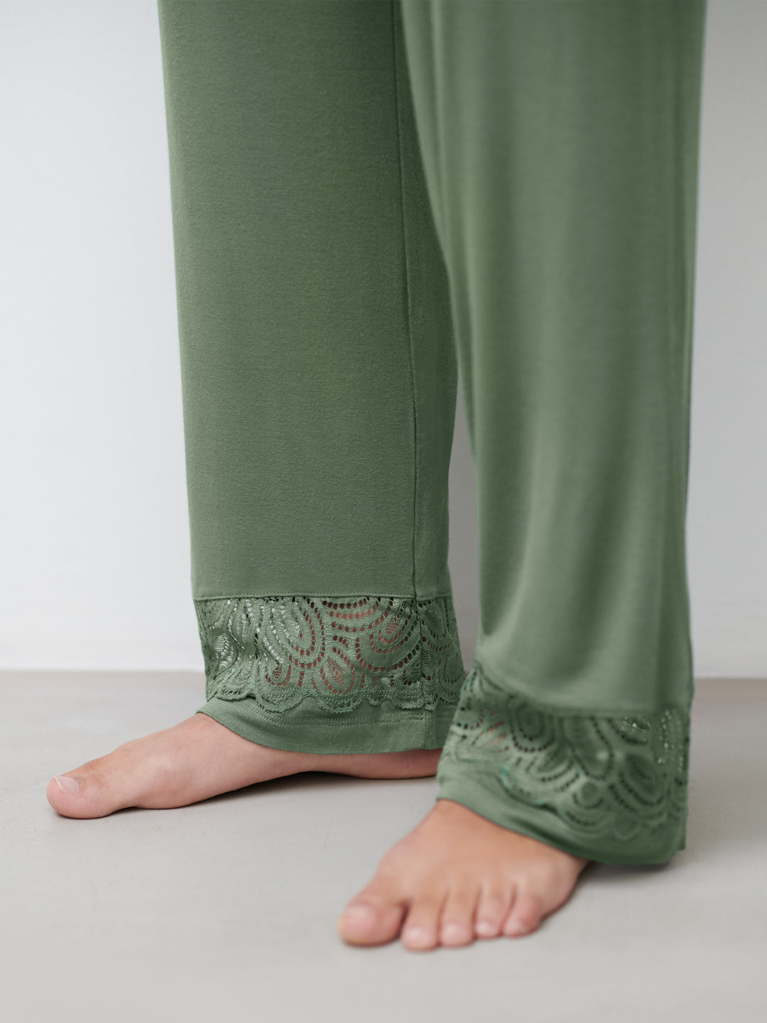 Femilet - Josie Long Pants Chrome Green