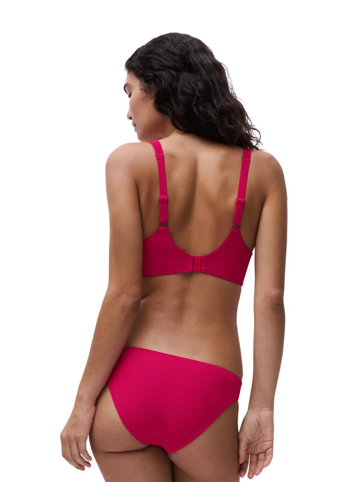 Femilet Swimwear - Navarino T-Shirt Bra Berry Magenta