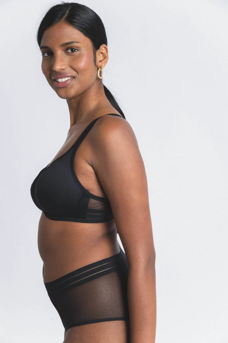 Lejaby - Nufit+ Moulded Full-Cup Bra Black