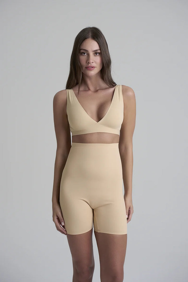 ByeBra - Invisible Shapewear Light Support Invisible High Waist Short Beige