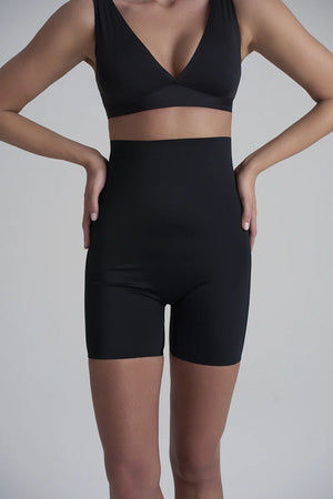 ByeBra - Invisible Shapewear Light Support Invisible High Waist Short Black