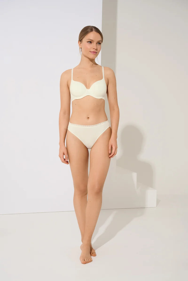 Lisca - Ines T-Shirt Bra Cream