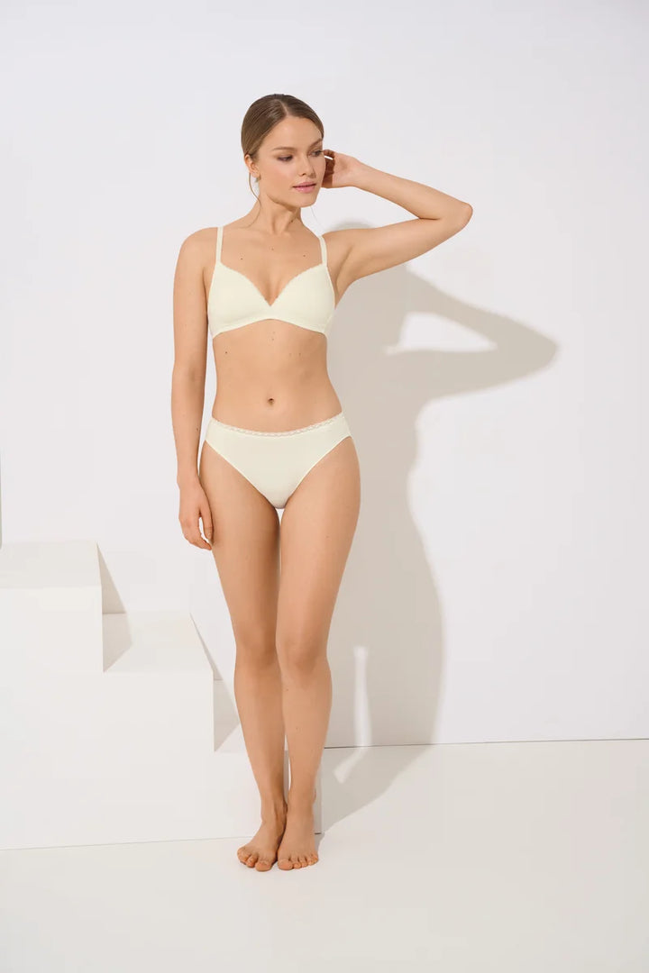 Lisca - Ines Non-Wired Triangel Bra Cream