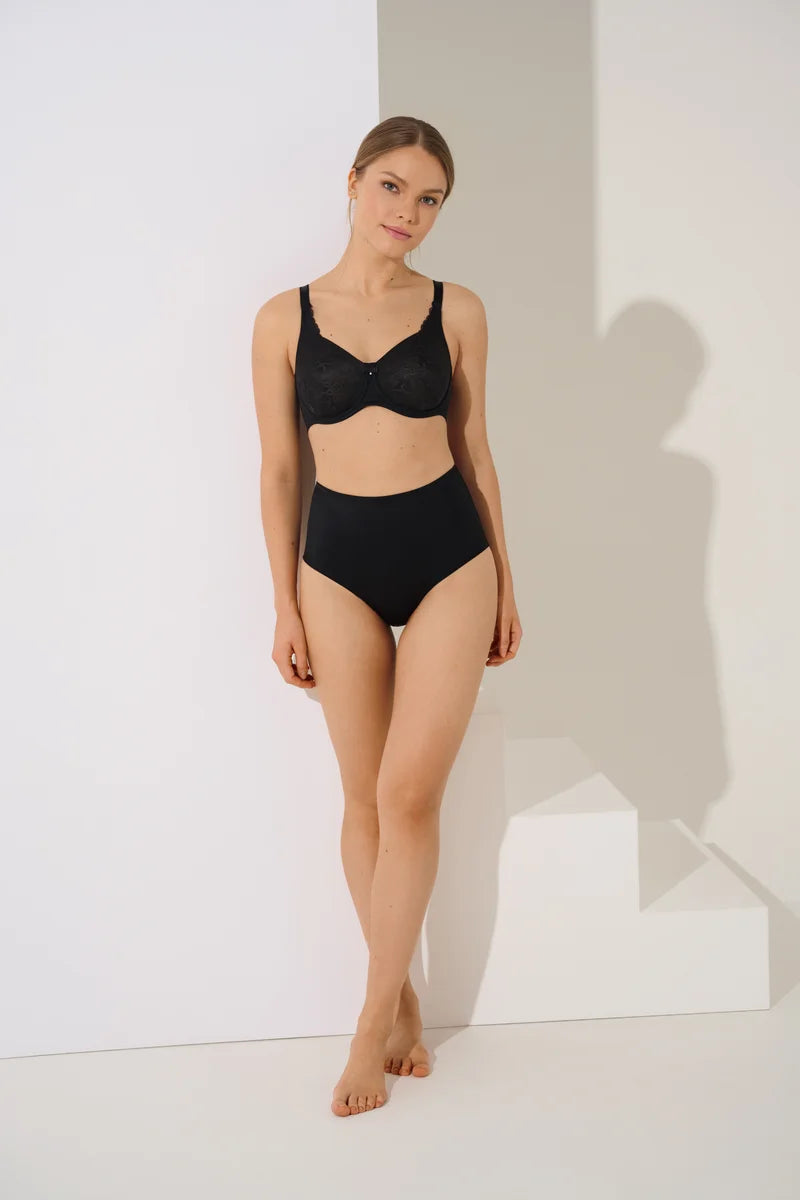 Lisca - Jane Minimiser Black