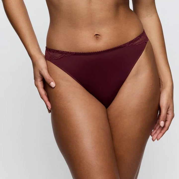 PrimaDonna - Salerno Thong Evening Red
