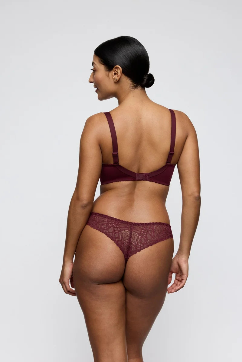 PrimaDonna - Salerno Thong Evening Red