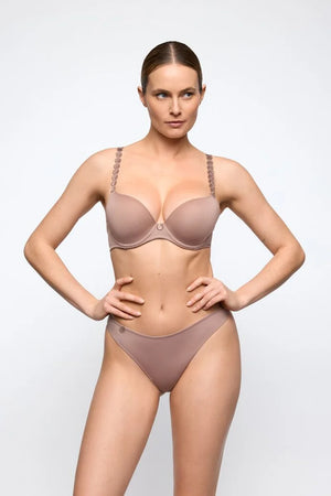 Marie Jo - Tom Thong Cosmetic