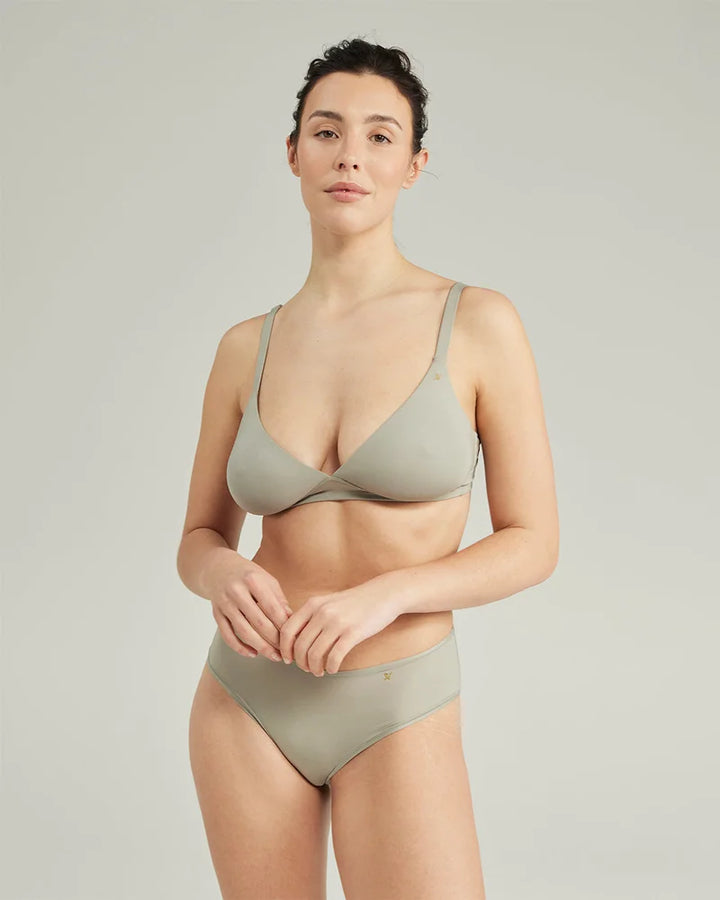 Nudea - Stretch Easy Does It Bralette Sage Green