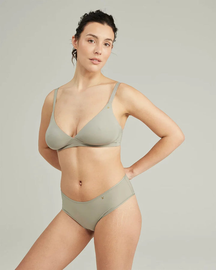 Nudea - Stretch Easy Does It Bralette Sage Green