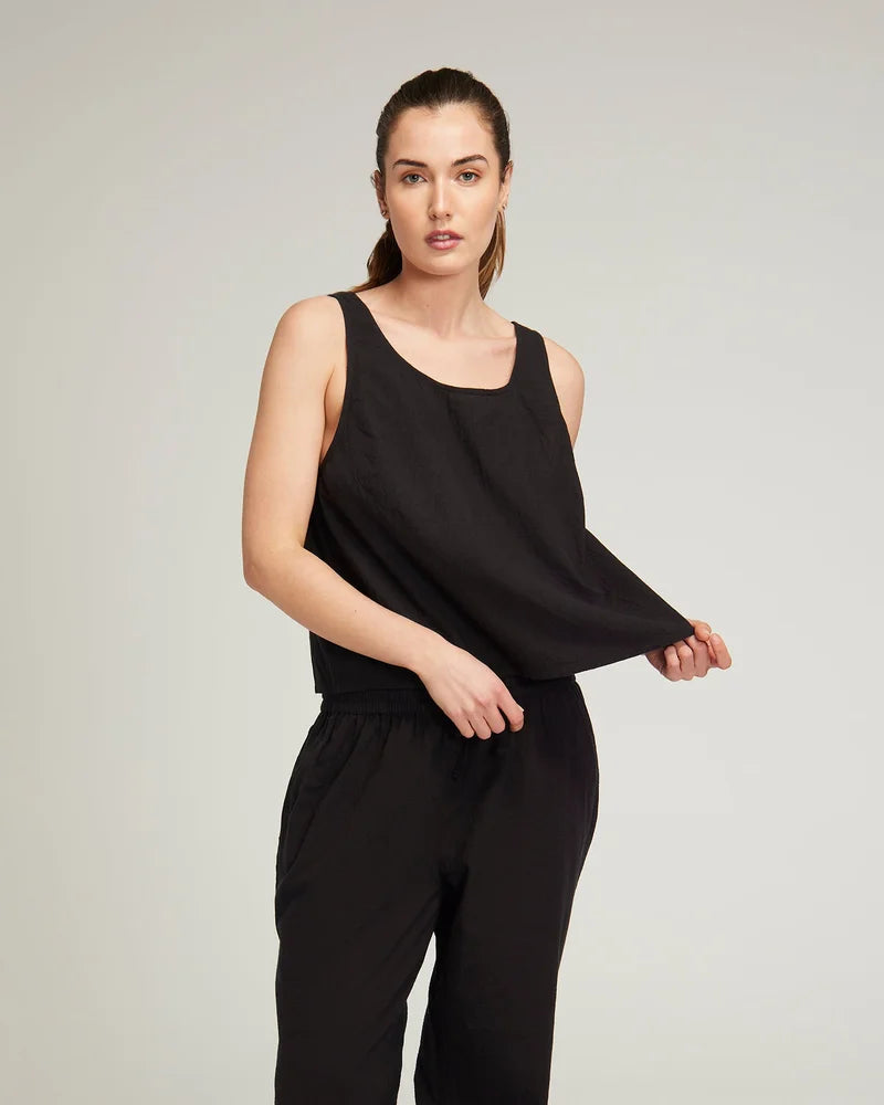 Nudea - Tank Black