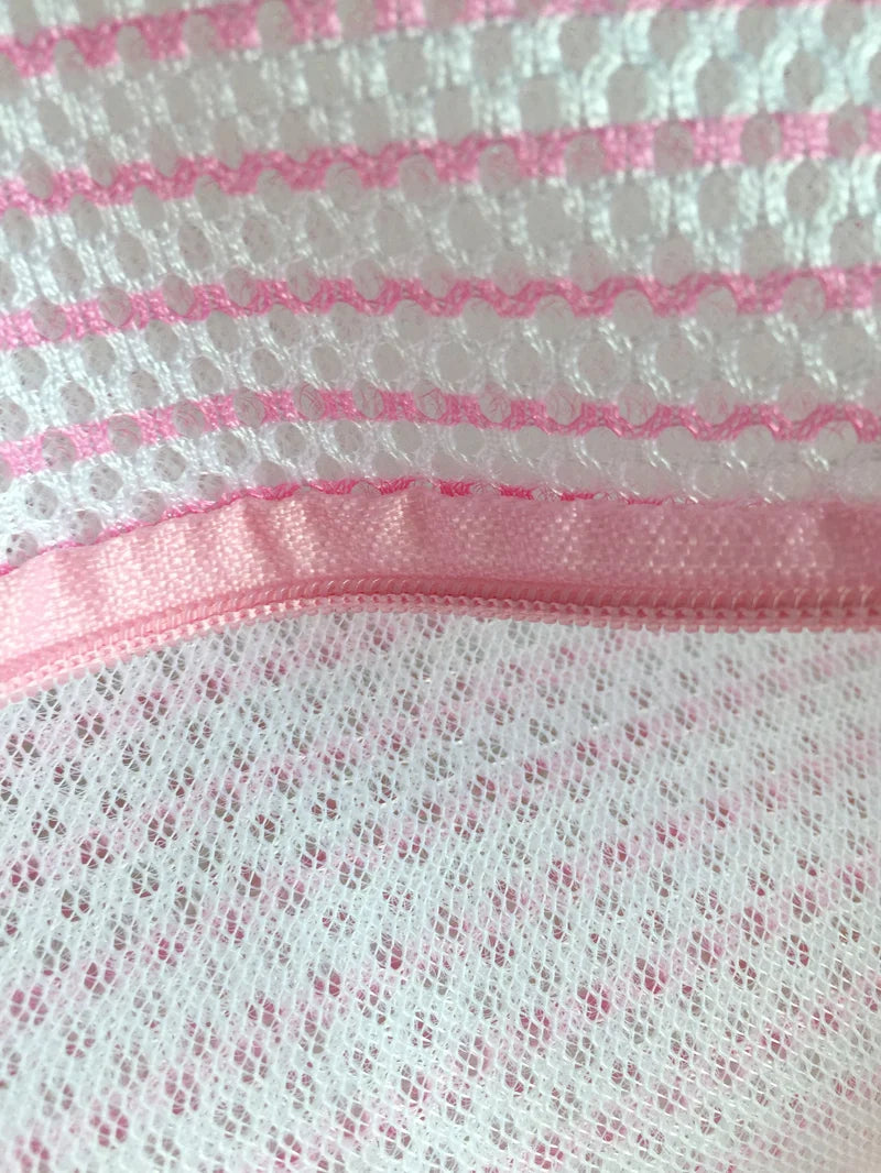 Secret Weapons - Fashion Essentials Lingerie Wash Bag (35cm By 40cm) Pink And White