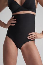 ByeBra - Sculpting Shapewear (Strong Support) Sculpting High Waist Brief Black