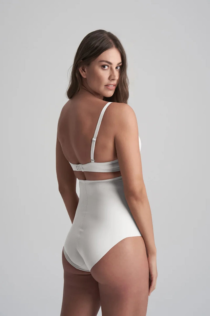 ByeBra - Sculpting Shapewear (Strong Support) Sculpting High Waist Brief Ivory