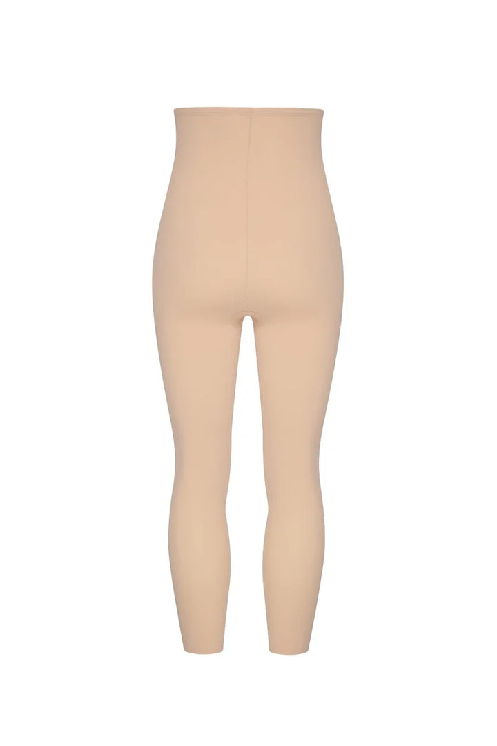 ByeBra - Sculpting Shapewear (Strong Support) Sculpting High Waist Capri Beige