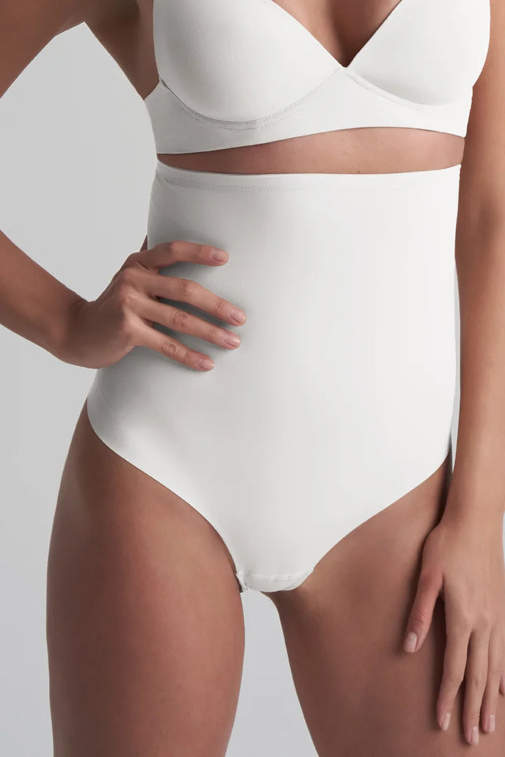 ByeBra - Sculpting Shapewear (Strong Support) Sculpting High Waist Thong Ivory