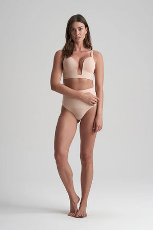 ByeBra - Sculpting Shapewear (Strong Support) Sculpting Mid Waist Thong Beige