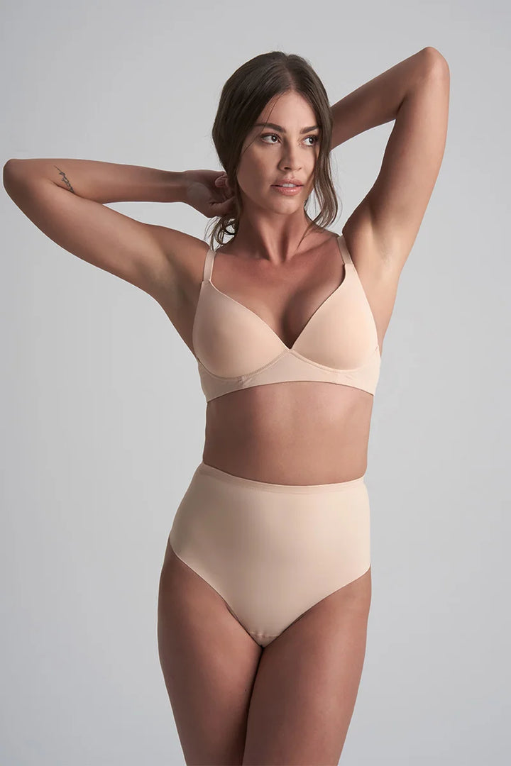 ByeBra - Sculpting Shapewear (Strong Support) Sculpting Mid Waist Thong Beige