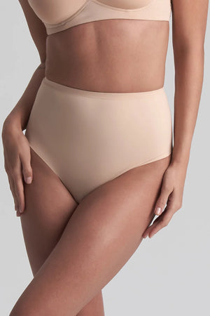 ByeBra - Sculpting Shapewear (Strong Support) Sculpting Mid Waist Thong Beige