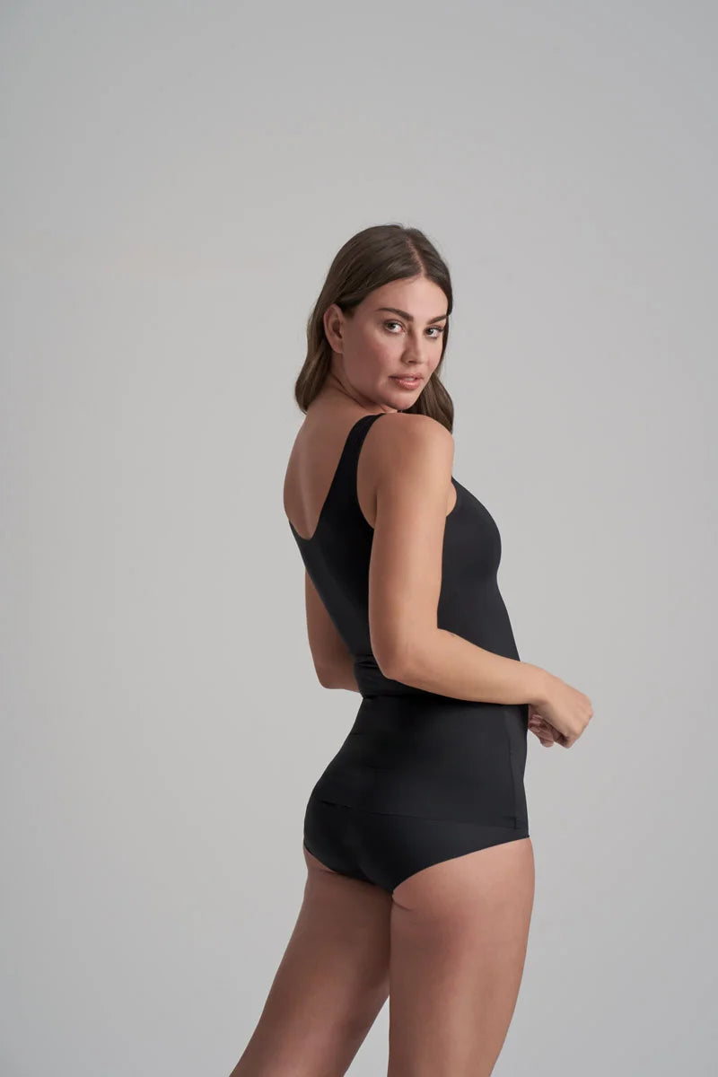 ByeBra - Smooth Essentials (Mid Support) Cami Black