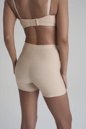ByeBra - Smooth Essentials (Mid Support) Shorty Beige