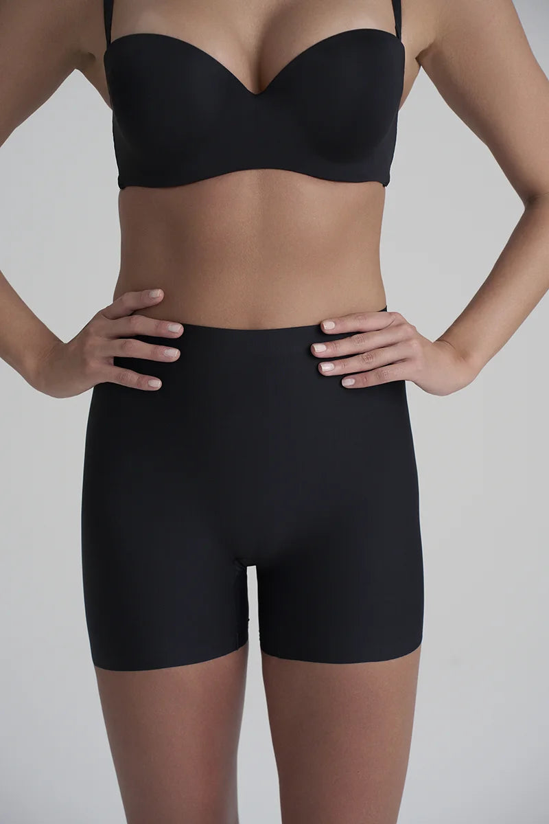 ByeBra - Smooth Essentials (Mid Support) Shorty Black
