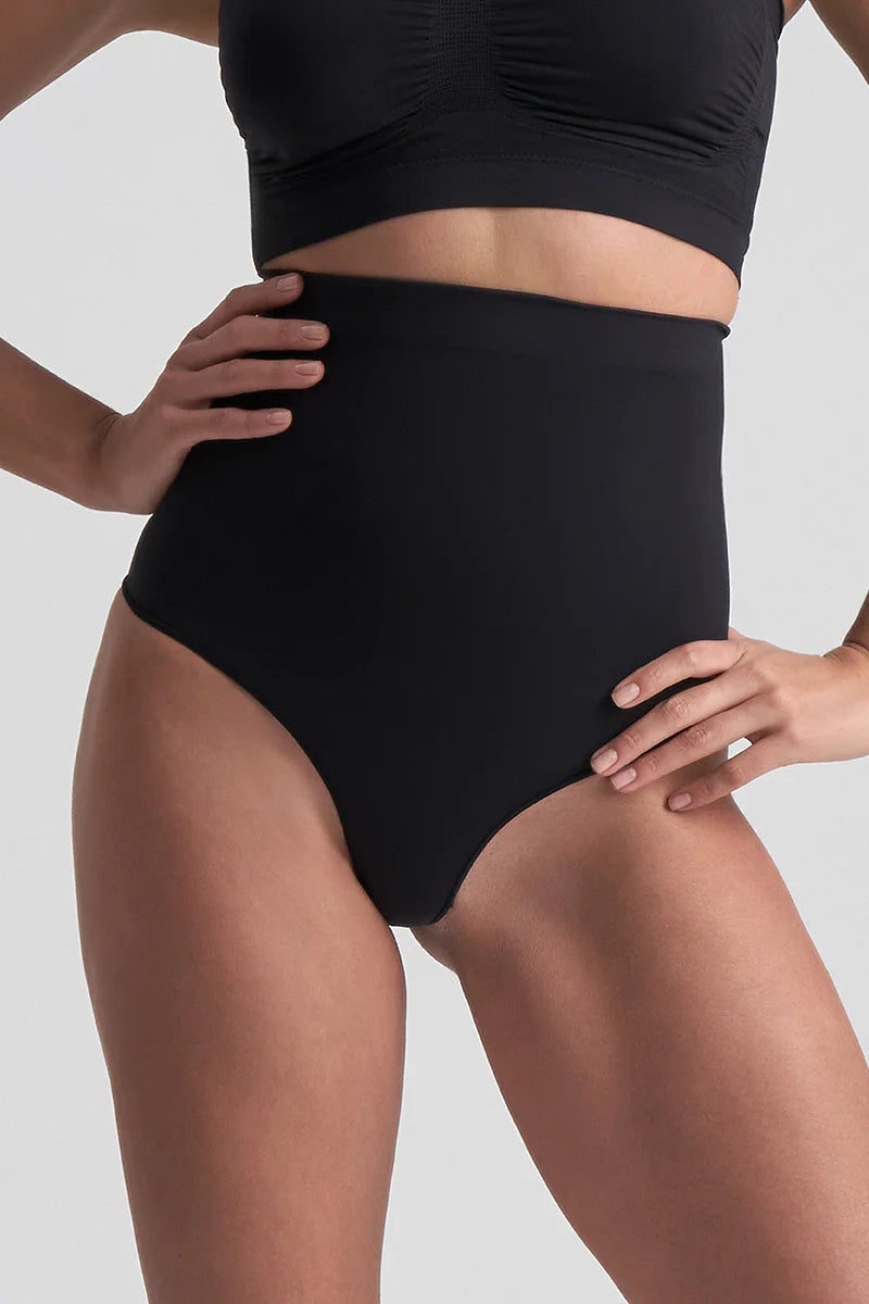 ByeBra - Seameless Shapewear (Strong Support) Soft Touch High Waist Thong Black