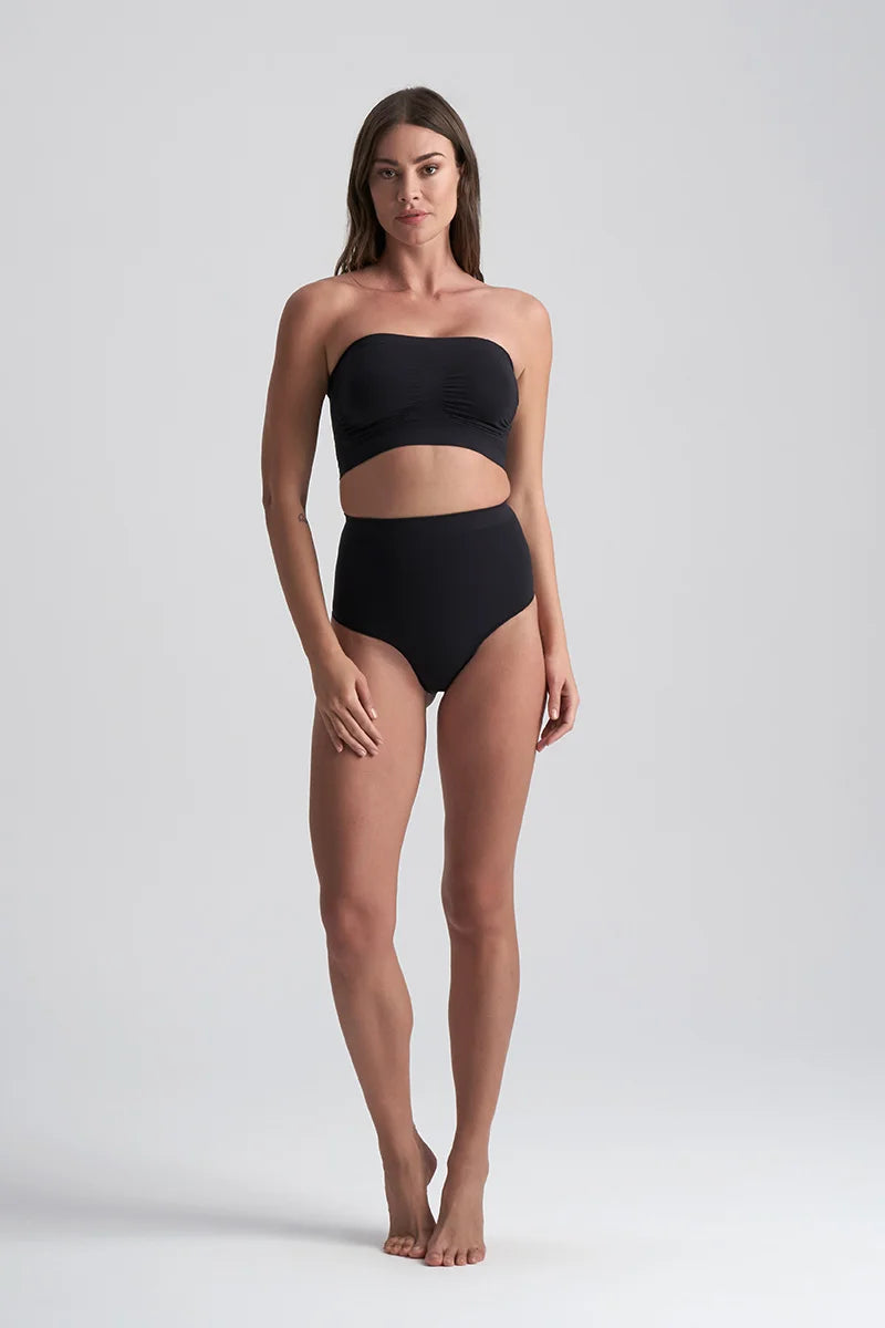 ByeBra - Seameless Shapewear (Strong Support) Soft Touch Mid Waist Thong Black
