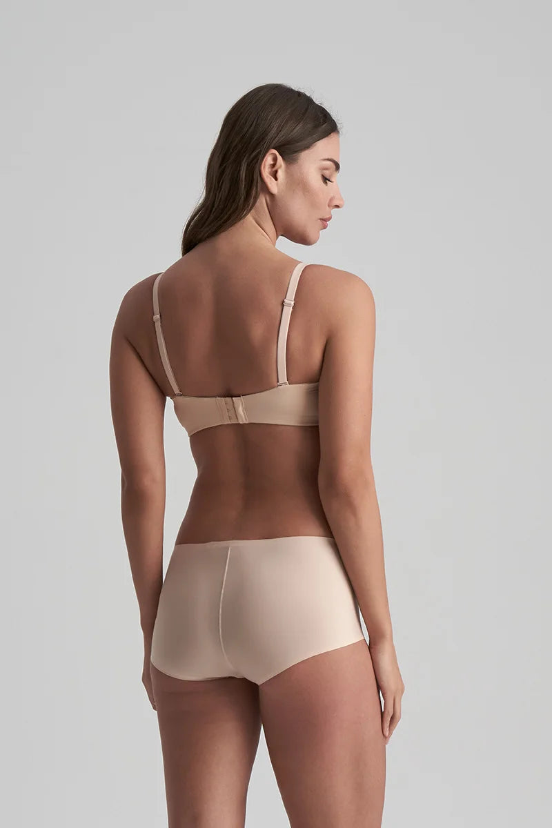 ByeBra - Uni Stretch (1-Size-Fits-Most) Uni Stretch Boxer Beige