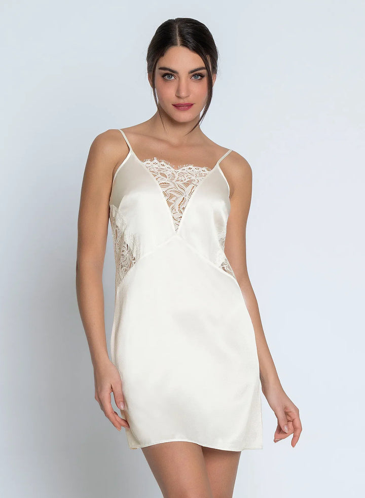 Lise Charmel - Bellissime Amour Sexy Night Dress Ecru Nacre