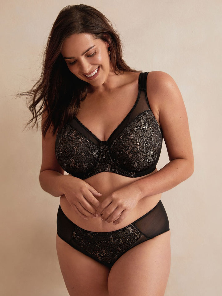 Berlei - Beauty Lace Underwired Smoothing Bra Black