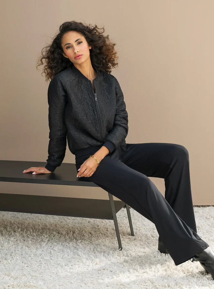 Antigel by Lise Charmel - Sensualite Fauve Bomber Jacket Noir