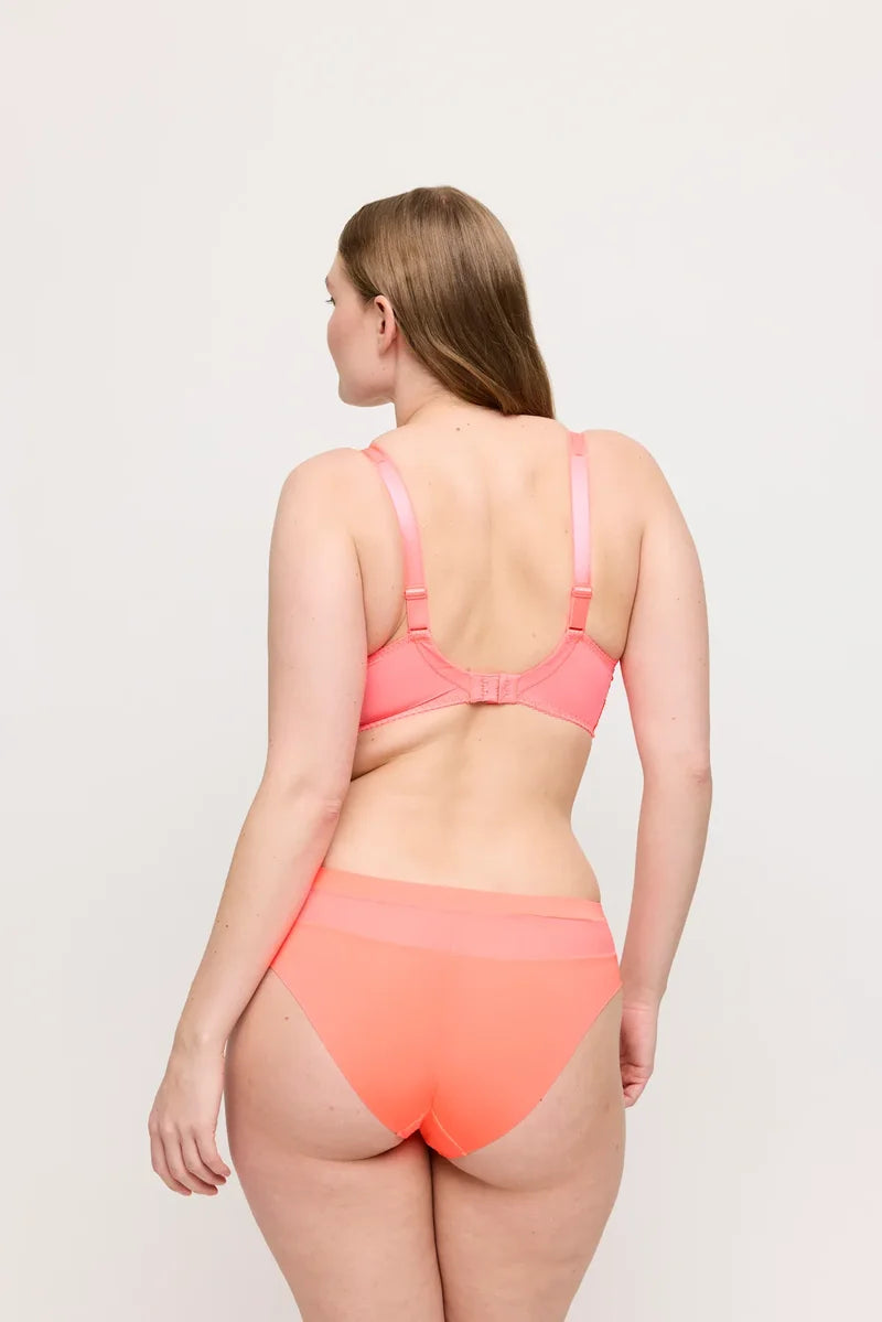 Primadonna - Sophora Thong Spritz