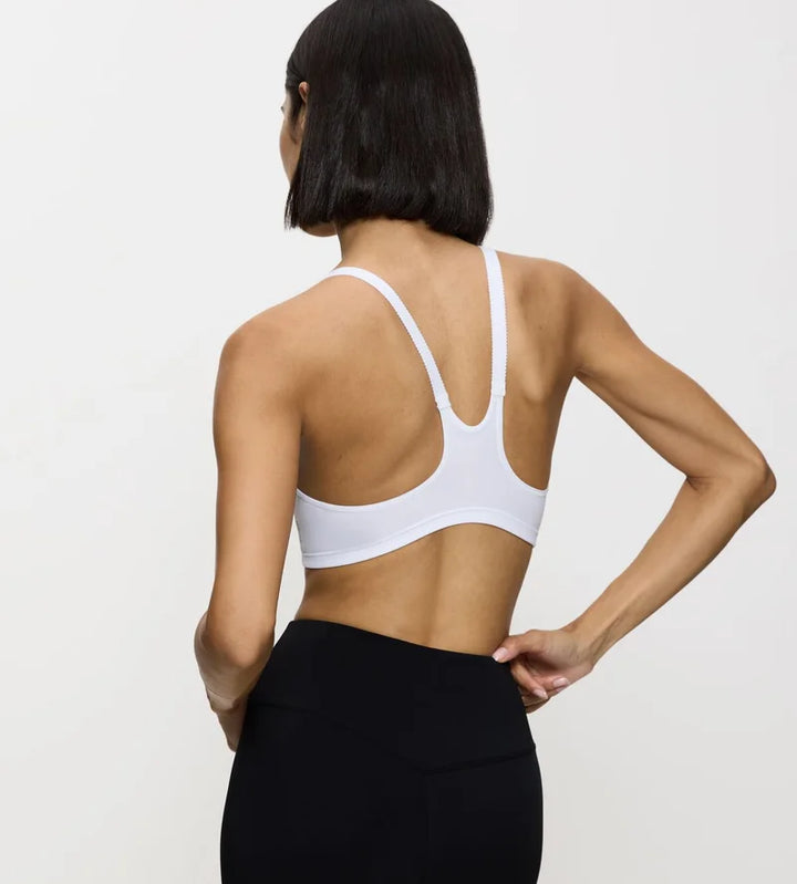 Triumph - Triaction Wireless Sports Bra White