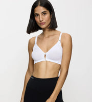 Triumph - Triaction Wireless Sports Bra White