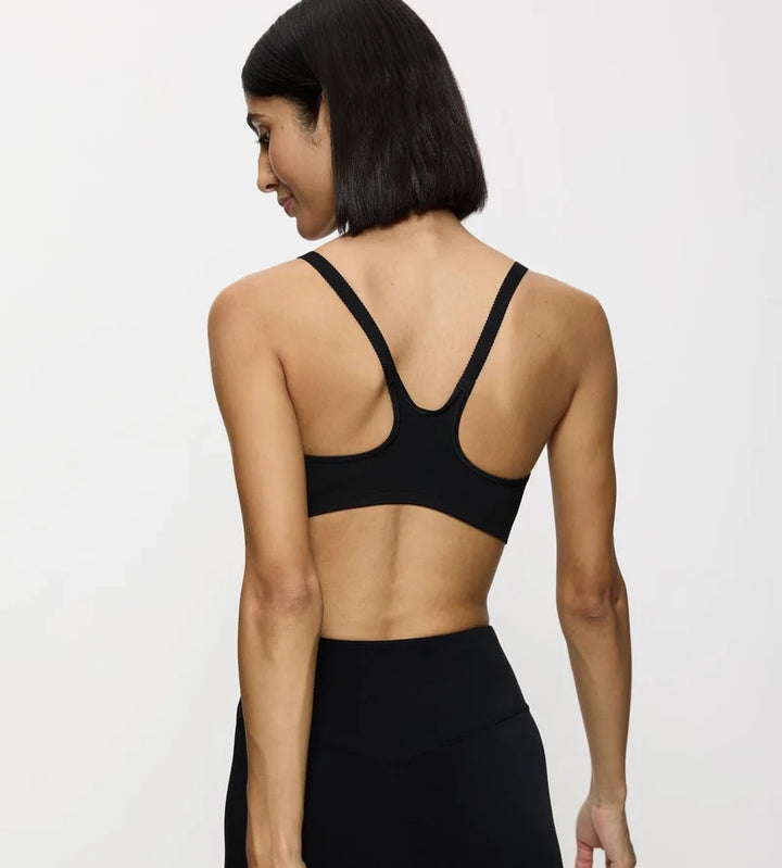 Triumph - Triaction Wireless Sports Bra Black