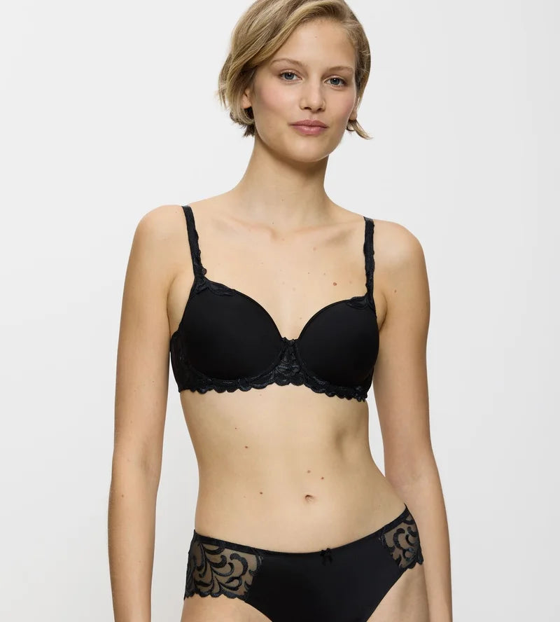 Triumph - Modern Finesse Lightly Padded Spacer Bra Black