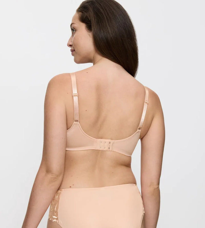 Triumph - Modern Finesse Lightly Padded Spacer Bra Neutral Beige