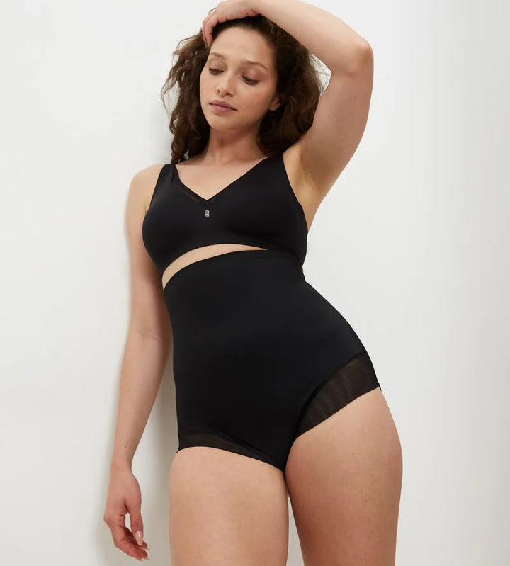 Triumph - True Shape Sensation Super High Waist Panty Black