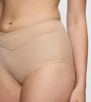 Triumph - True Shape Sensation Maxi Brief Smooth Skin