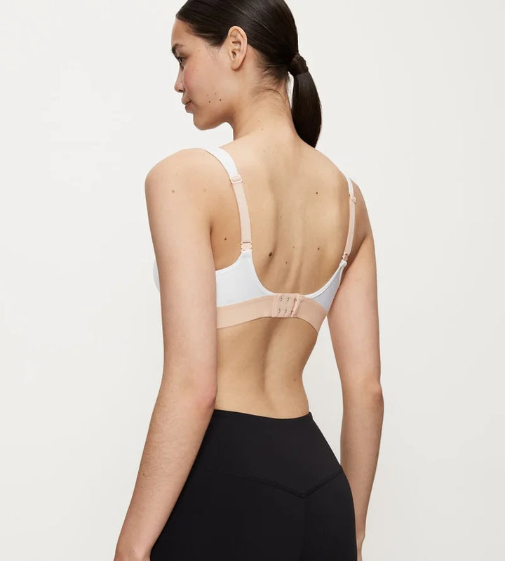 Triumph - Triaction Wireless Cross-Back Sports Bra White