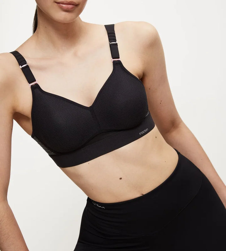 Triumph - Triaction Wireless Cross-Back Sports Bra Black