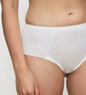 Triumph - Essential Minimizer Hipster Vanille