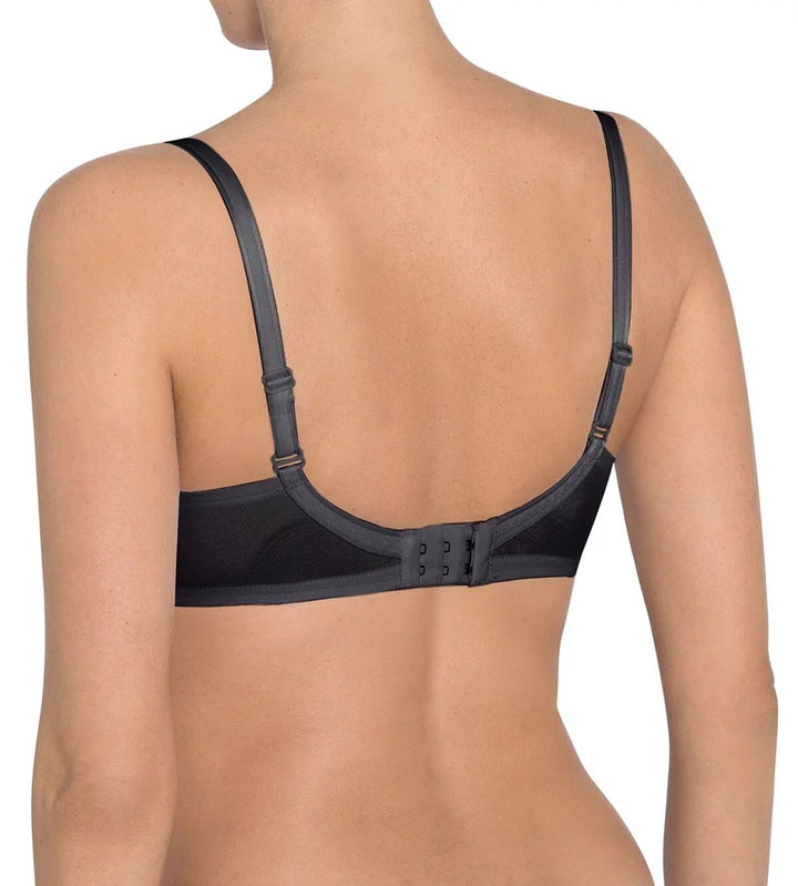 Triumph - Beauty-Full Essential Moulded T-Shirt Bra Black