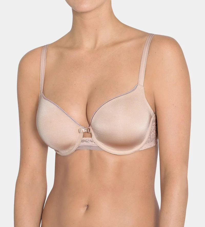 Triumph - Beauty-Full Essential Moulded T-Shirt Bra Nude Beige