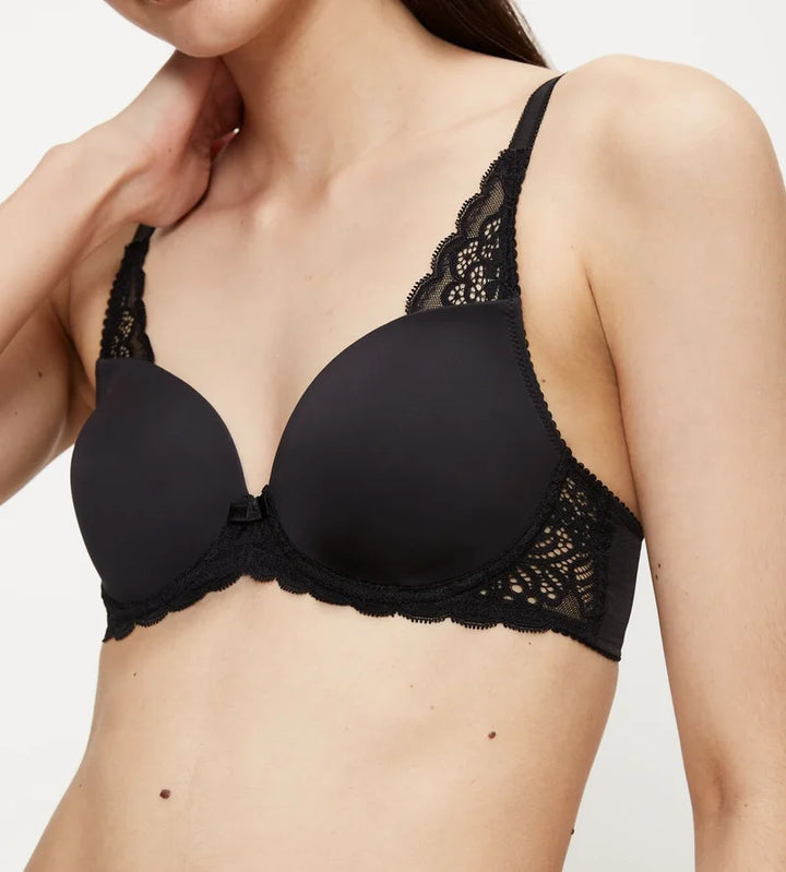 Triumph - Amourette Spotlight Lightly Padded Bra Black