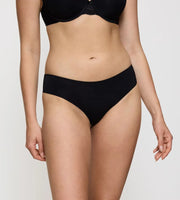 Triumph - Lovely Micro Brazilian String Black