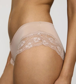 Triumph - Lovely Micro Hipster Smooth Skin