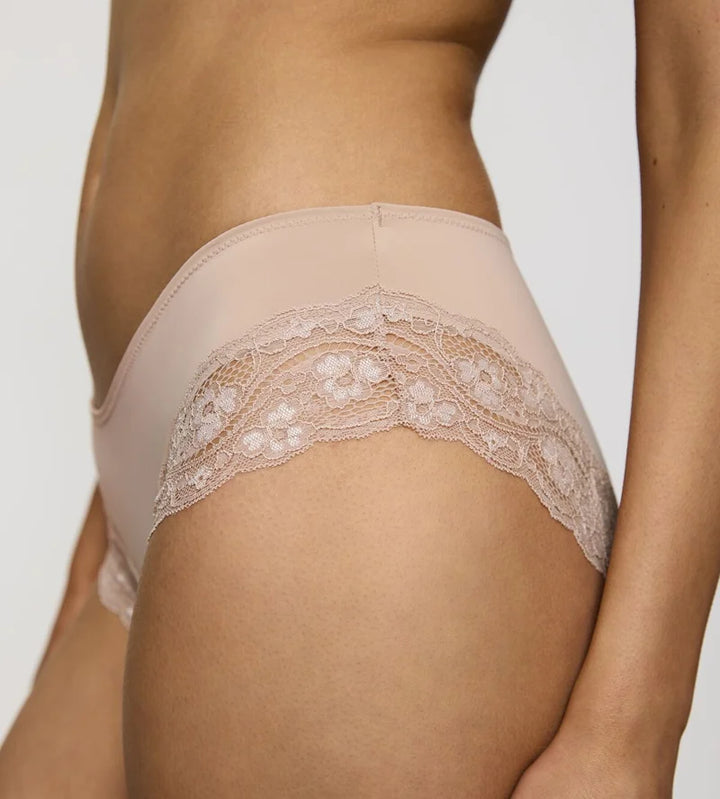 Triumph - Lovely Micro Hipster Smooth Skin