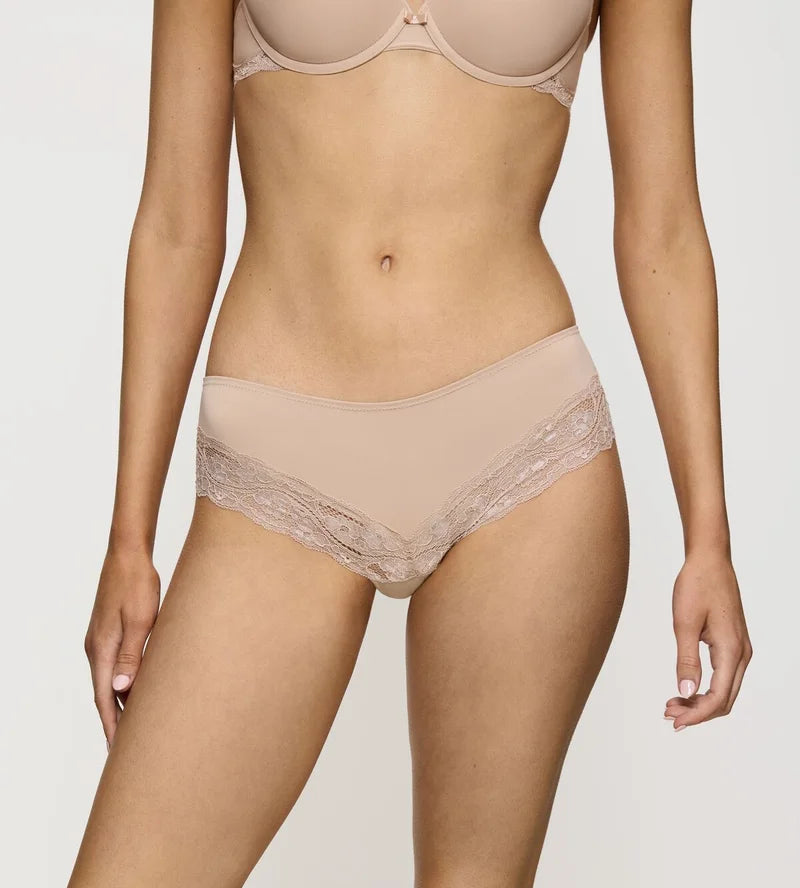 Triumph - Lovely Micro Hipster Smooth Skin